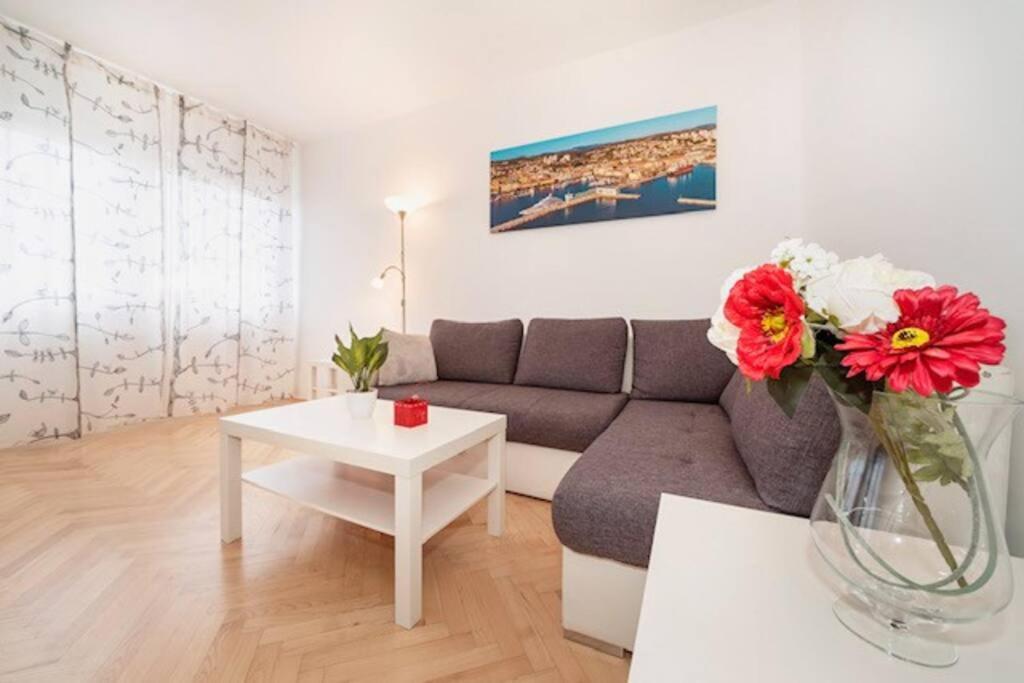 Sea City View W/ 2Bd 1Bt Free Street Parking Fiume Esterno foto